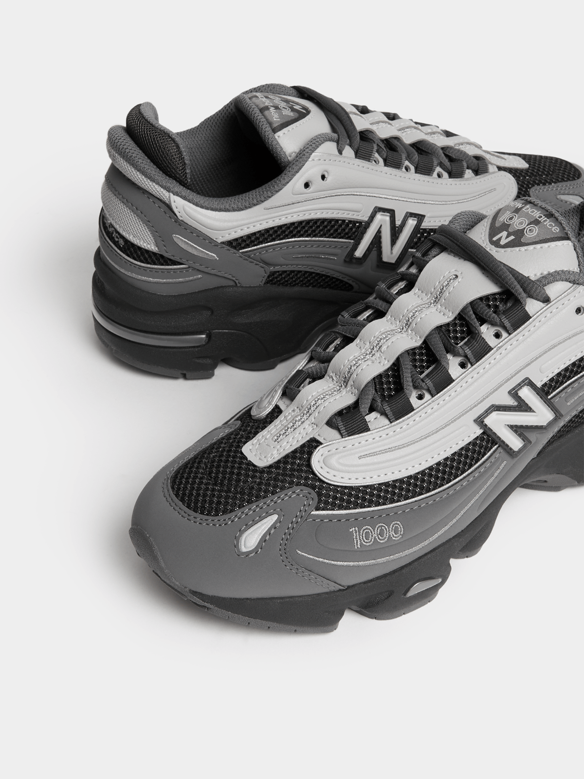 NEW BALANCE 1000 GREY