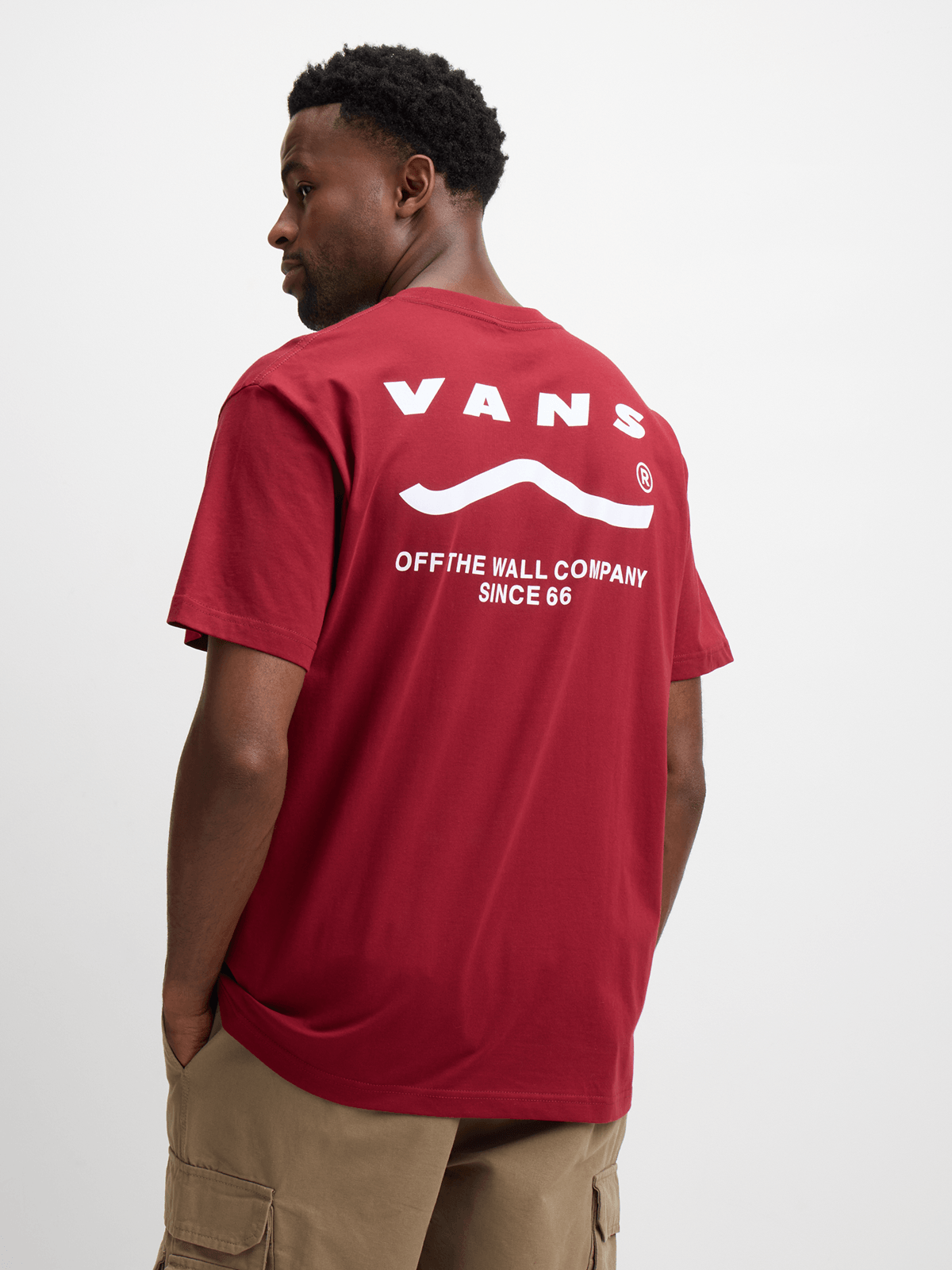 Vans Men's Classic Off The Wall Burgundy Cotton Short Sleeve Graphic Tee