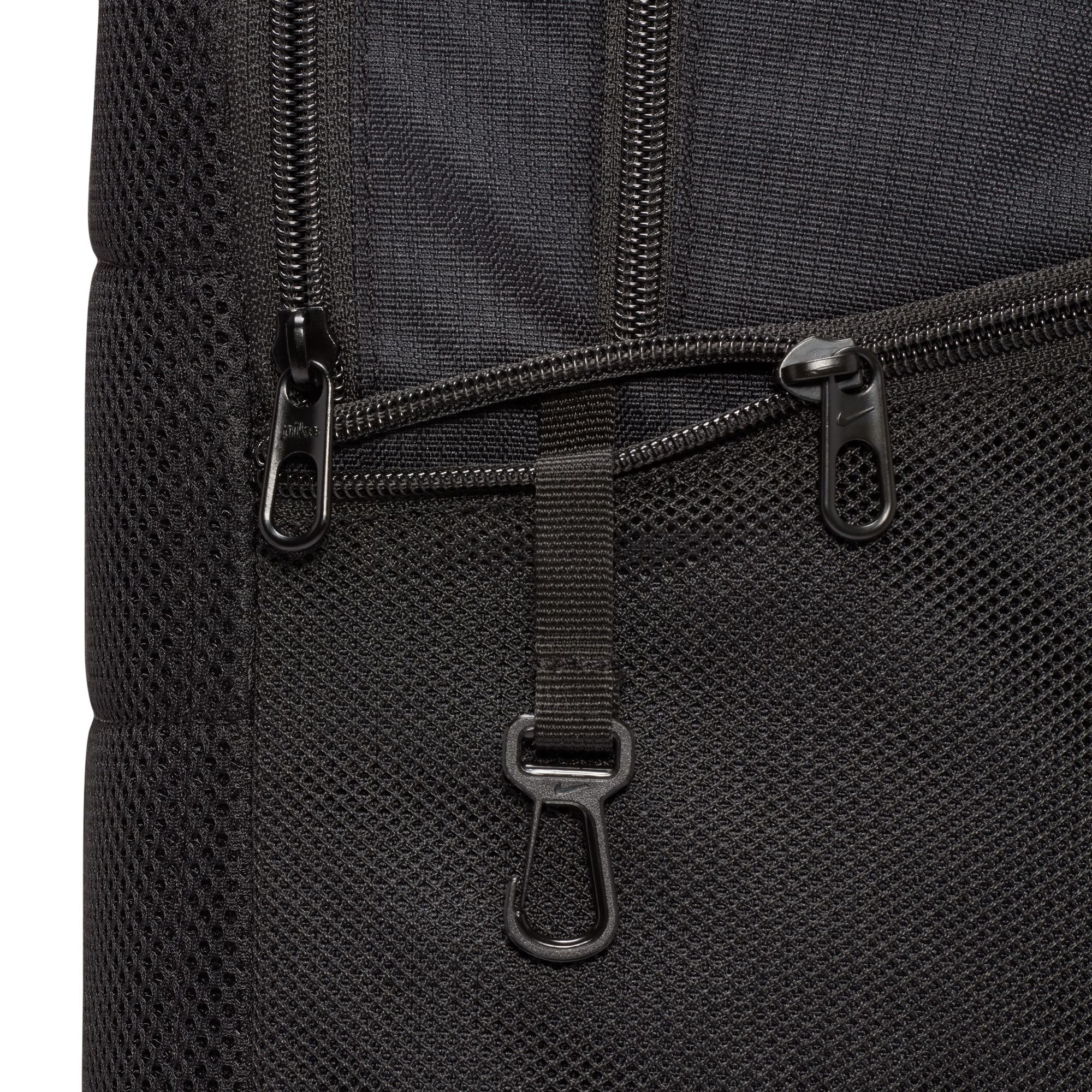 Nike Brasilia 9.5 Black