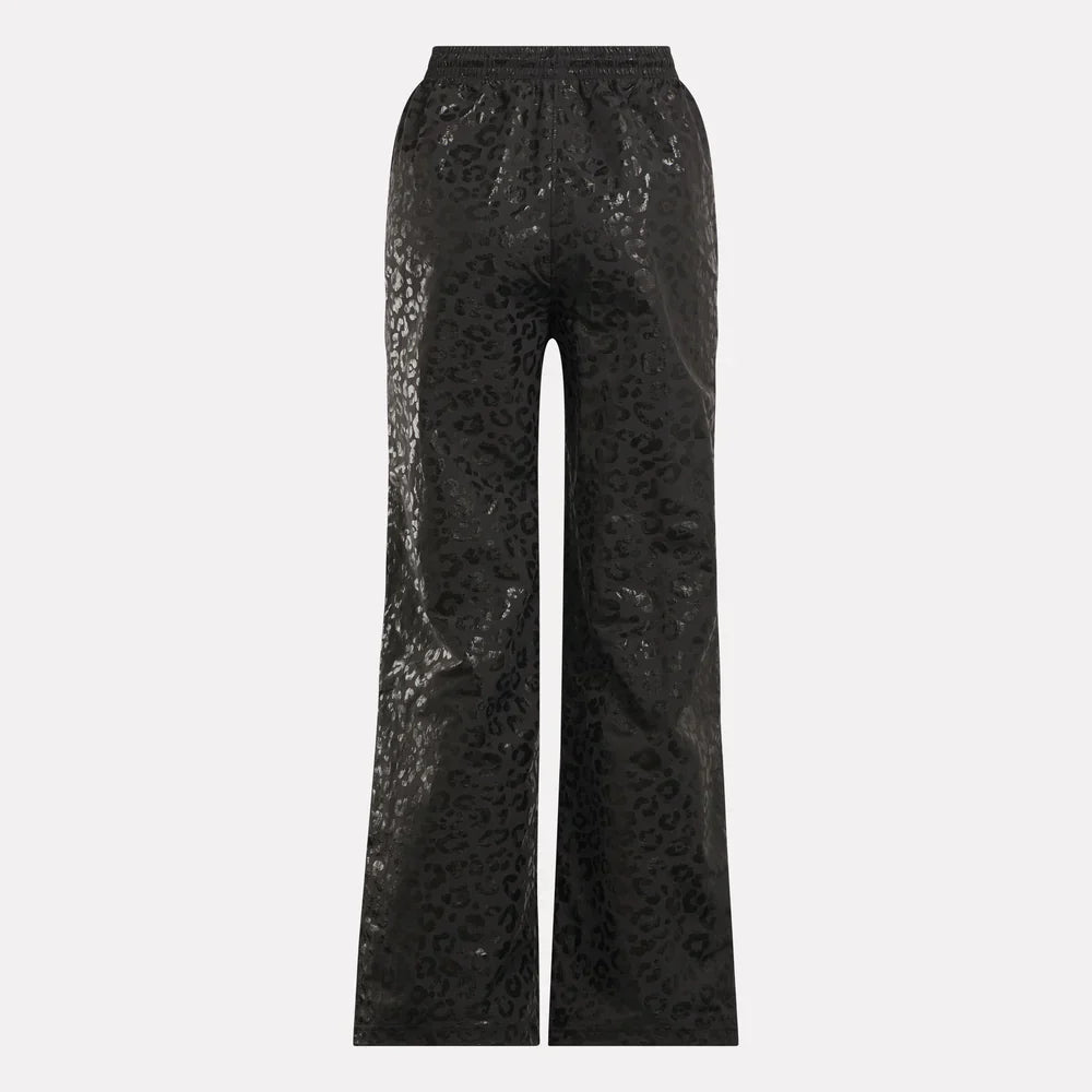 Reebok x Angel Reese Hoop Pant (4)